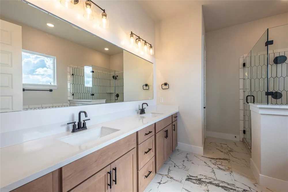 4403 Davis Lane Seabrook, TX 77586