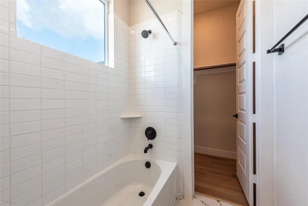 4403 Davis Lane Seabrook, TX 77586