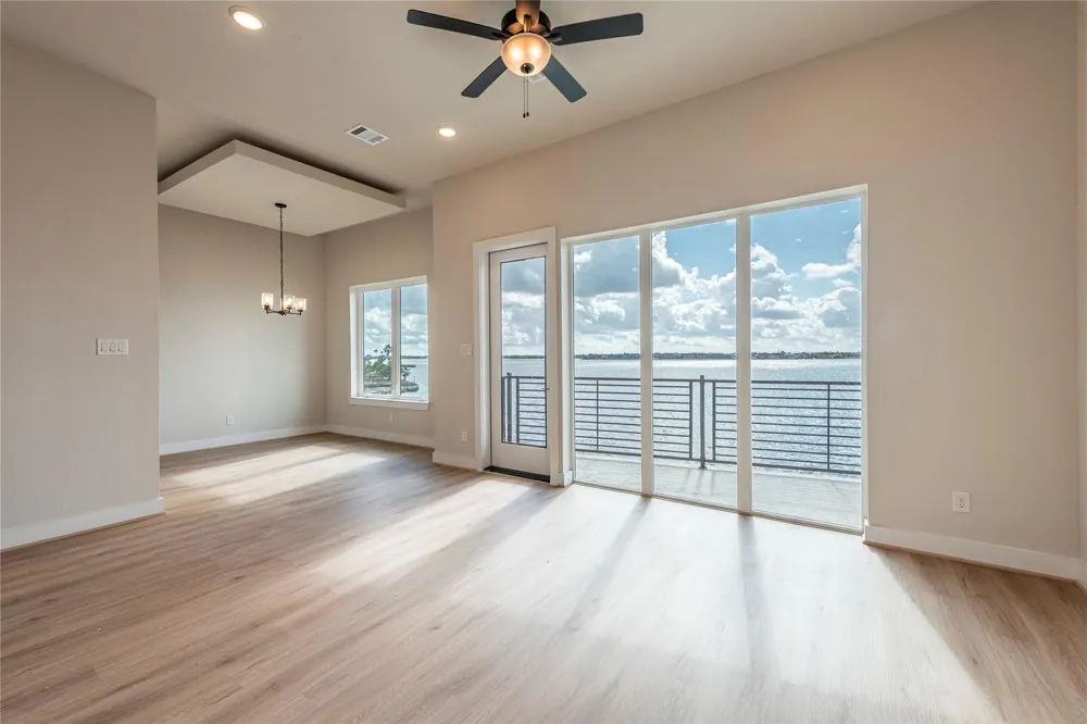 4403 Davis Lane Seabrook, TX 77586