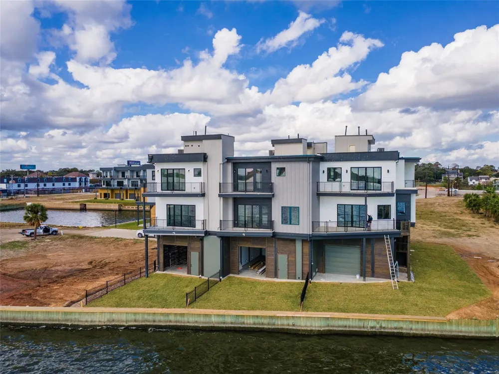 4403 Davis Lane Seabrook, TX 77586