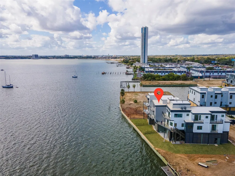 4403 Davis Lane Seabrook, TX 77586