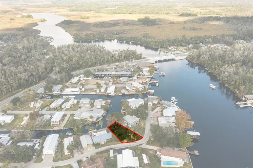 10199 W BLUE SPRINGS COURT Homosassa, FL 34448