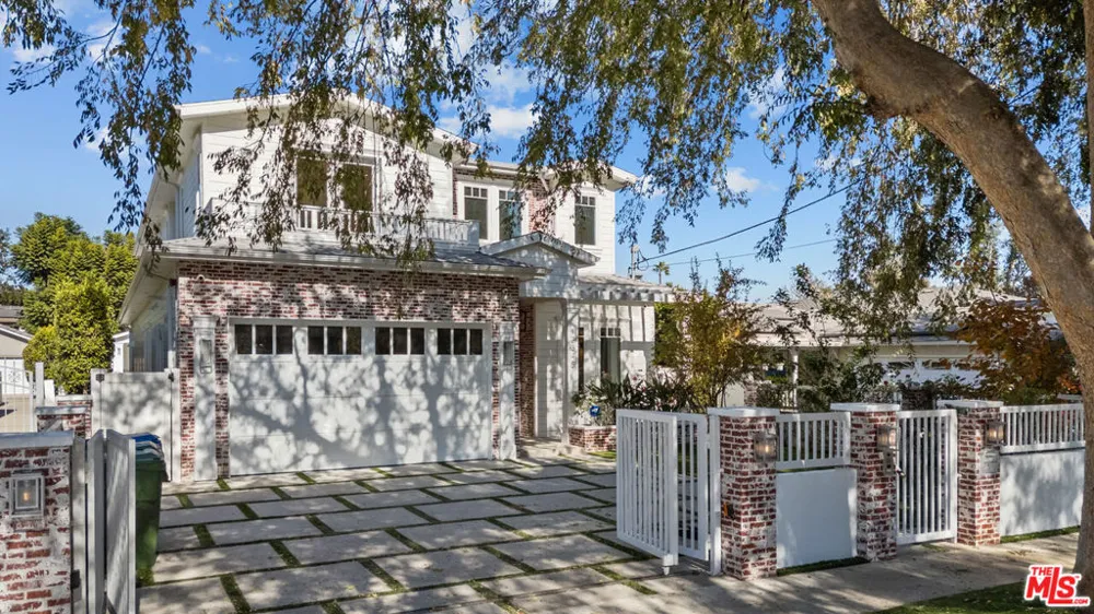 12345 Huston Street Valley Village, CA 91607