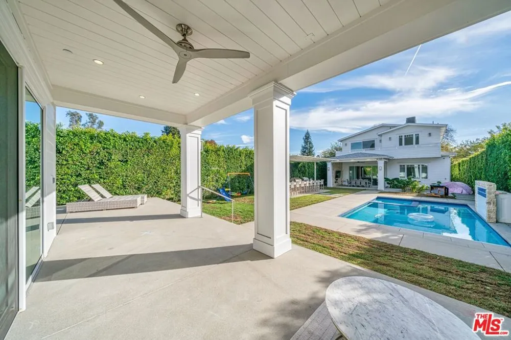 12345 Huston Street Valley Village, CA 91607