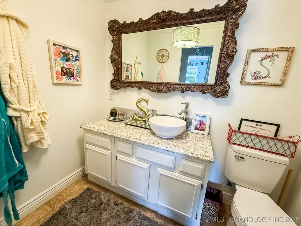 300490 E 1800 ROAD Duncan, OK 73533