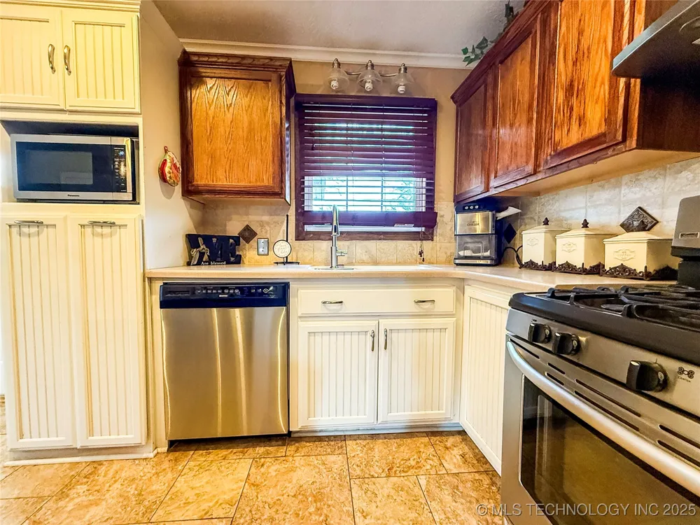 300490 E 1800 ROAD Duncan, OK 73533