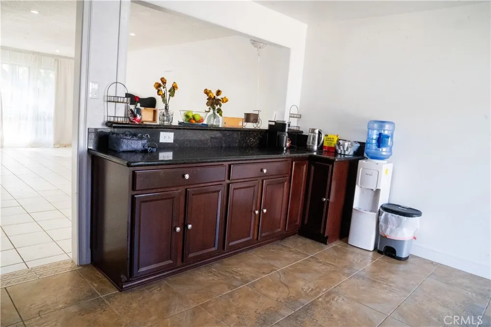14802 Newport Ave #2B Tustin, CA 92780