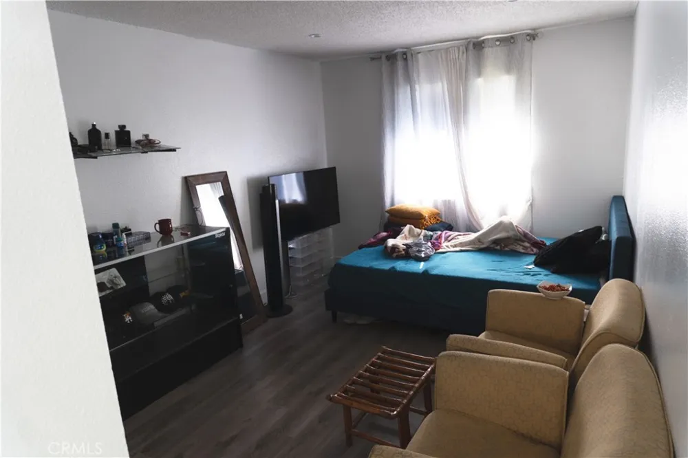14802 Newport Ave #2B Tustin, CA 92780