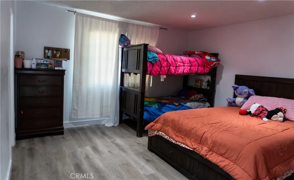 14802 Newport Ave #2B Tustin, CA 92780