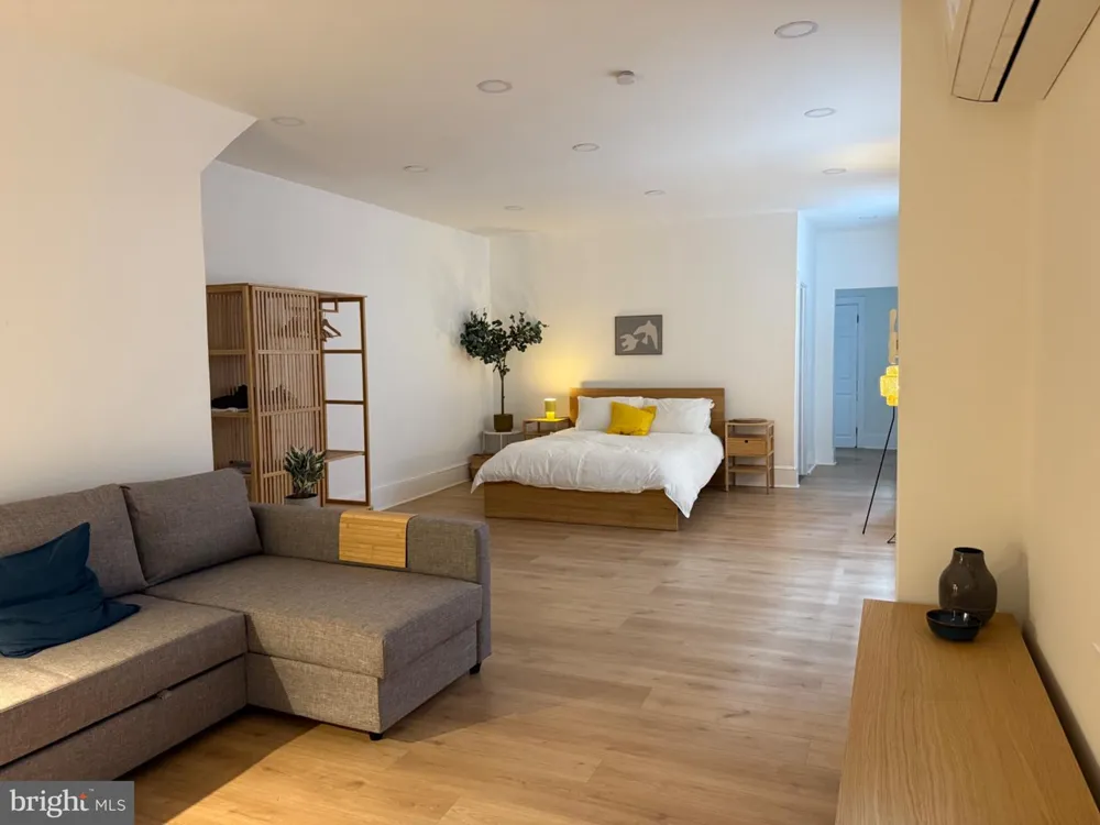114 S 58TH STREET #1 Philadelphia, PA 19139