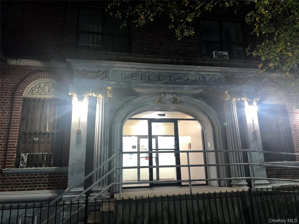 1738 Union Street #2A Brooklyn, NY 11213