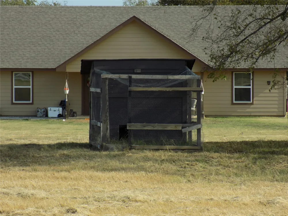 2007 Brown Loop Poolville, TX 76487