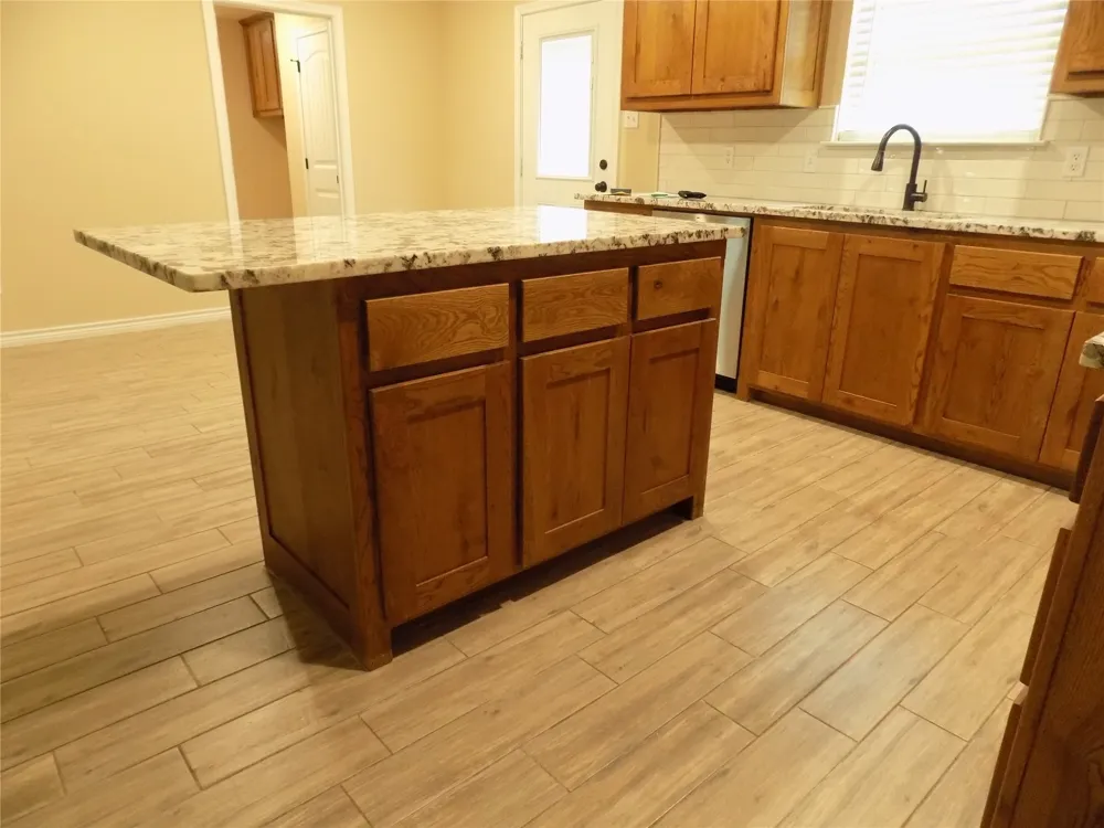 2007 Brown Loop Poolville, TX 76487