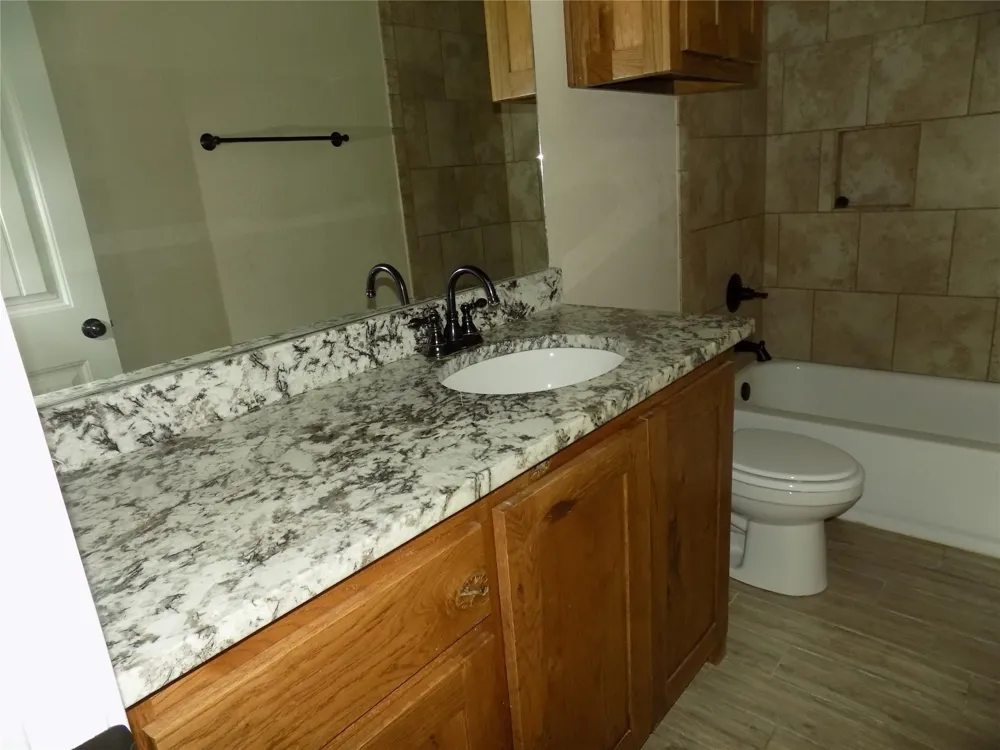 2007 Brown Loop Poolville, TX 76487