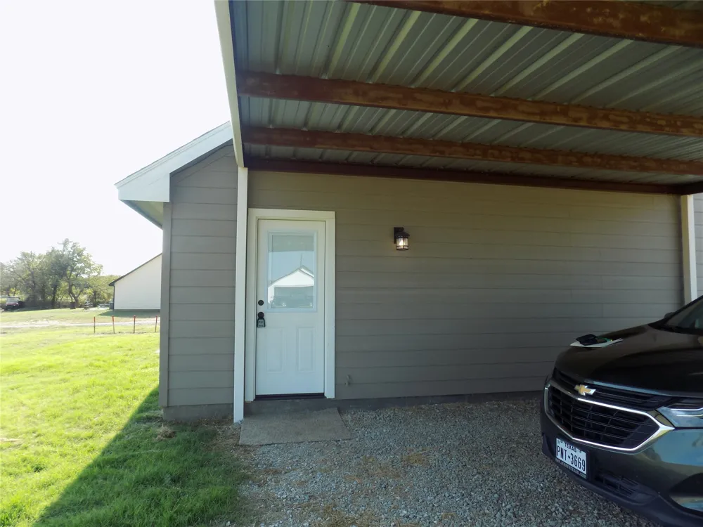 2007 Brown Loop Poolville, TX 76487