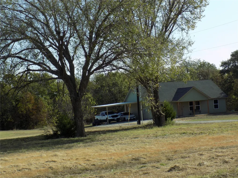 2007 Brown Loop Poolville, TX 76487