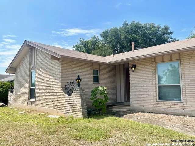 6714 Straw Flower St Leon Valley, TX 78238