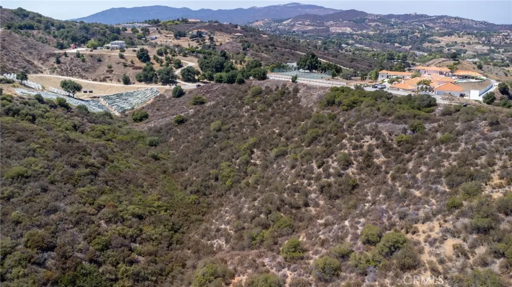 21959 Avenida de Arboles Murrieta, CA 92652
