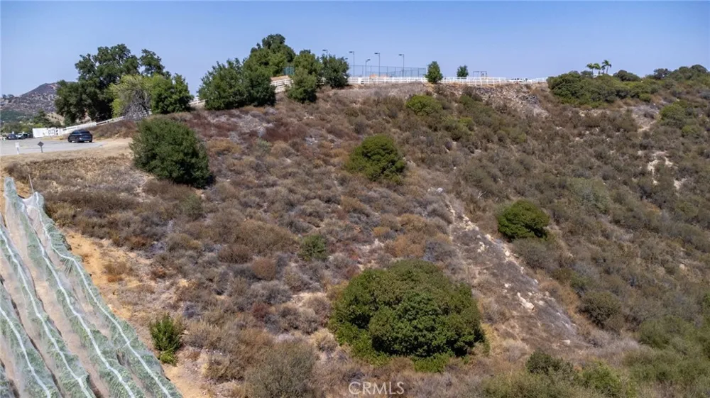 21959 Avenida de Arboles Murrieta, CA 92652