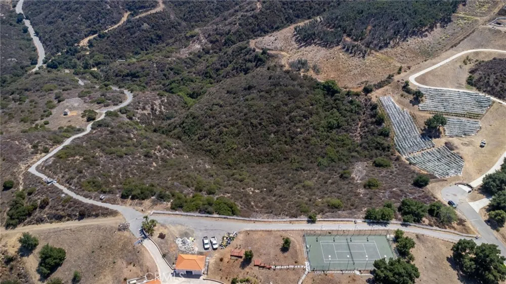 21959 Avenida de Arboles Murrieta, CA 92652