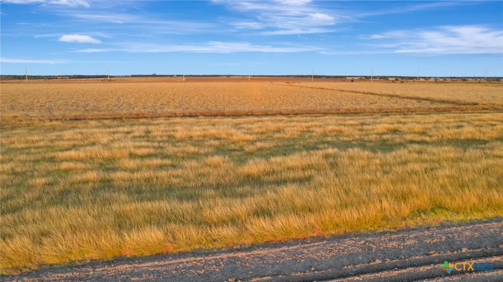 5629 Us-59 Edna, TX 77957