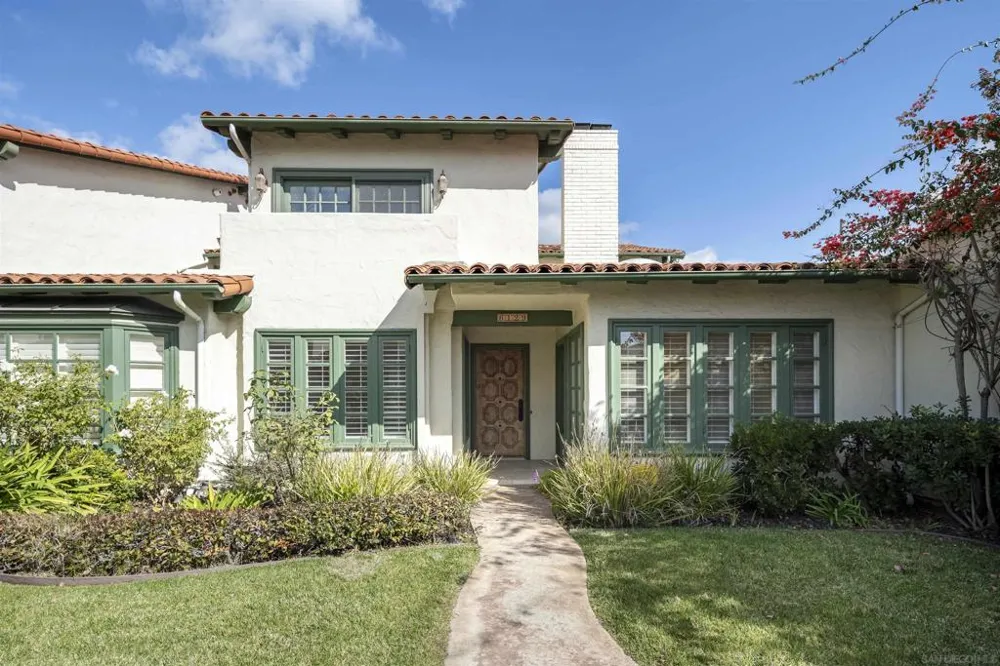 6129 La Flecha Rancho Santa Fe, CA 92067