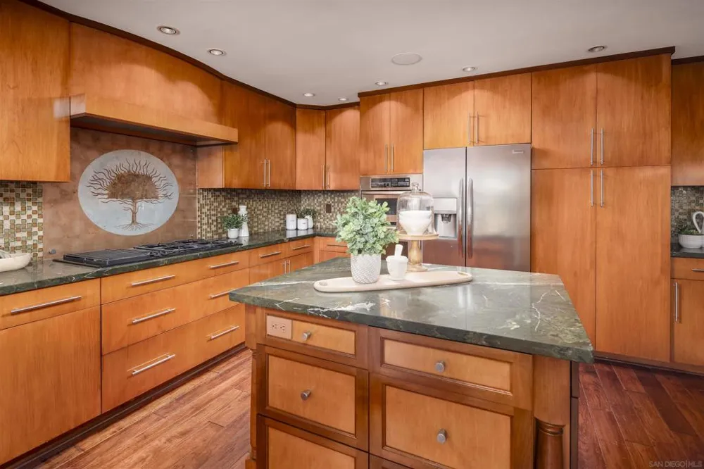 6129 La Flecha Rancho Santa Fe, CA 92067