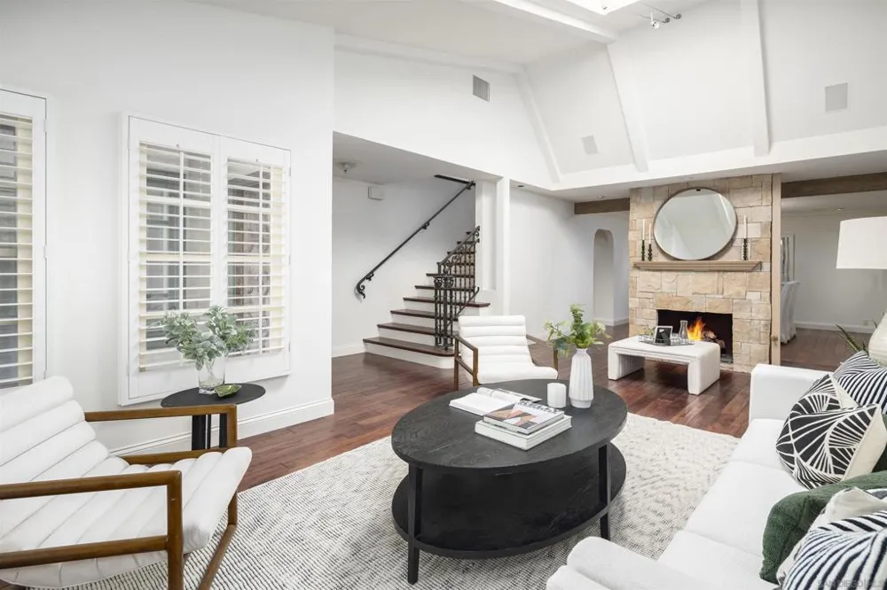 6129 La Flecha Rancho Santa Fe, CA 92067