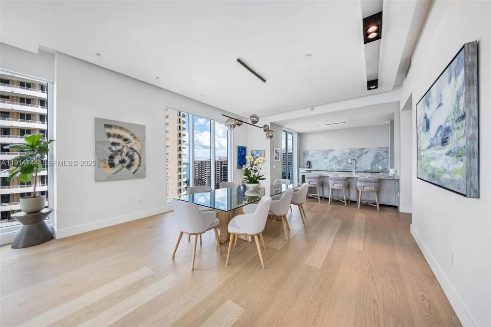 900 Brickell Key Blvd #1403 Miami, FL 33131
