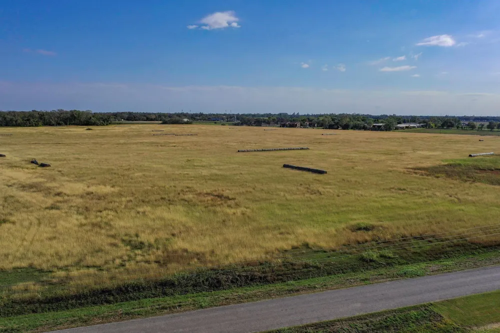 2320 County Road 166 Wharton, TX 77488