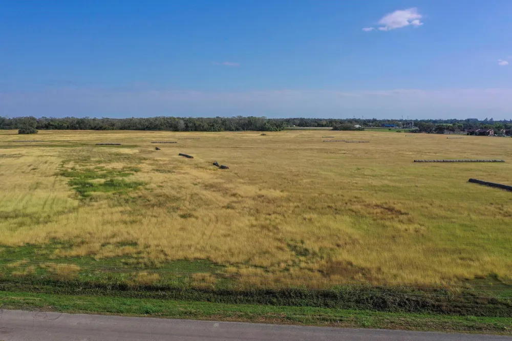 2320 County Road 166 Wharton, TX 77488