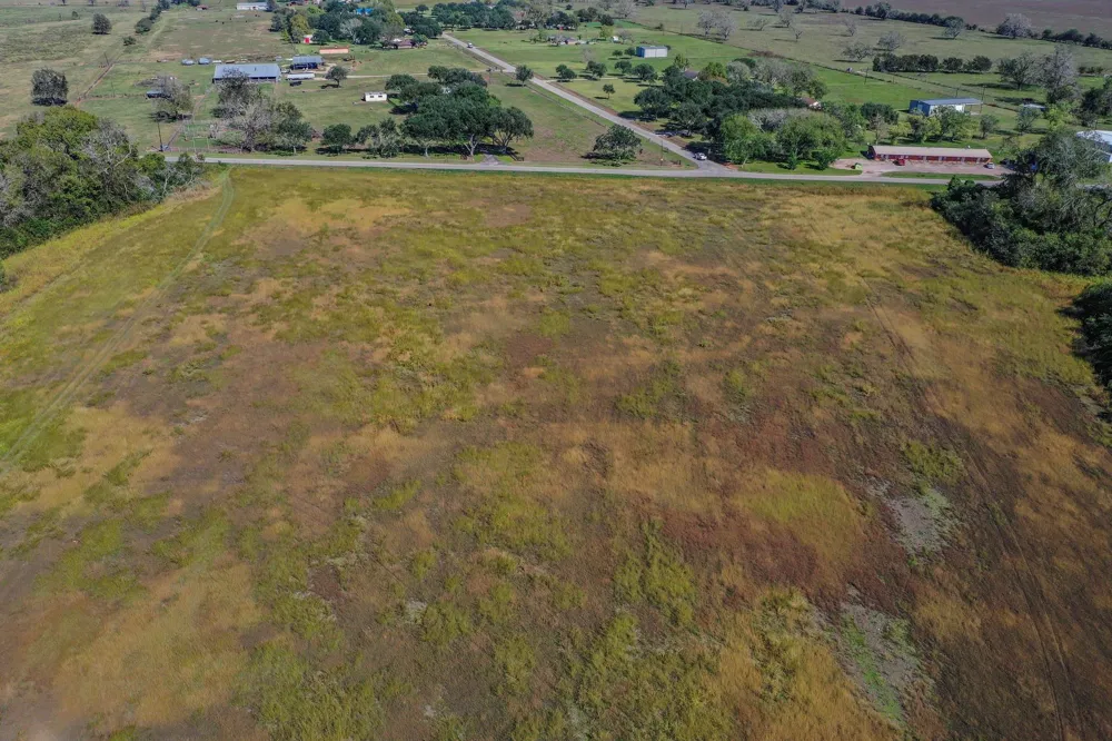 2320 County Road 166 Wharton, TX 77488