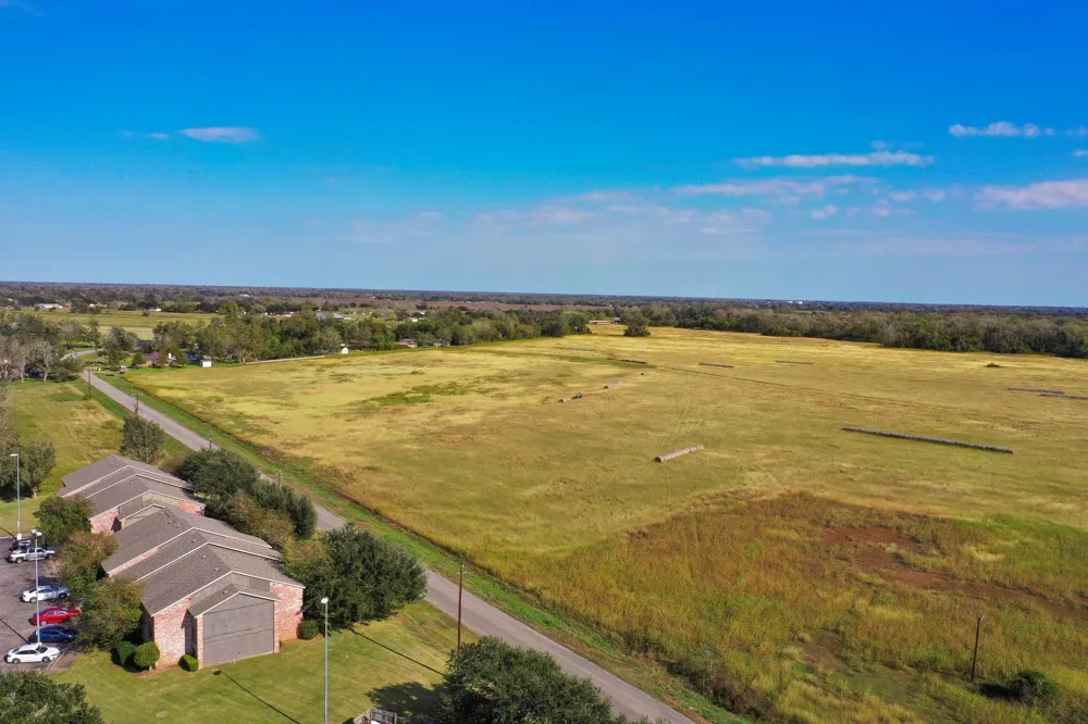 2320 County Road 166 Wharton, TX 77488
