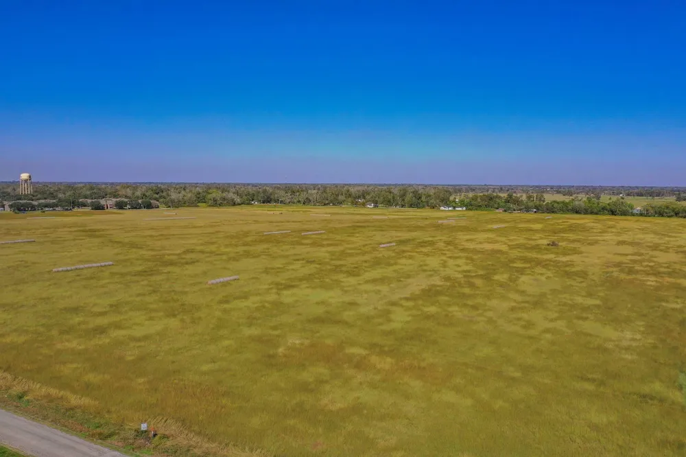 2320 County Road 166 Wharton, TX 77488