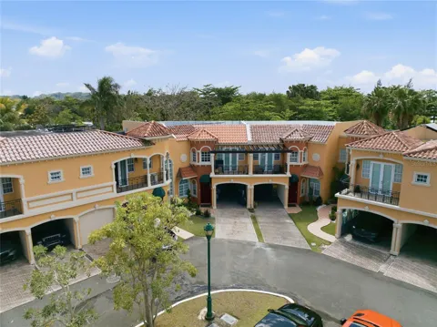 B7 BRIGHTON COUNTRY CLUB