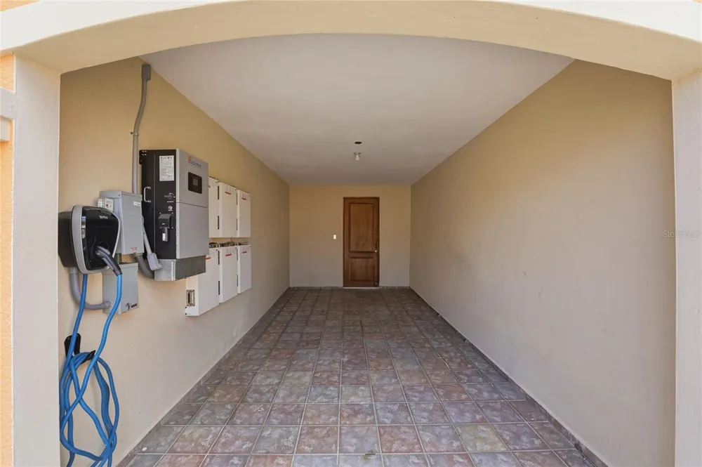 B7 BRIGHTON COUNTRY CLUB Dorado, PR 00646