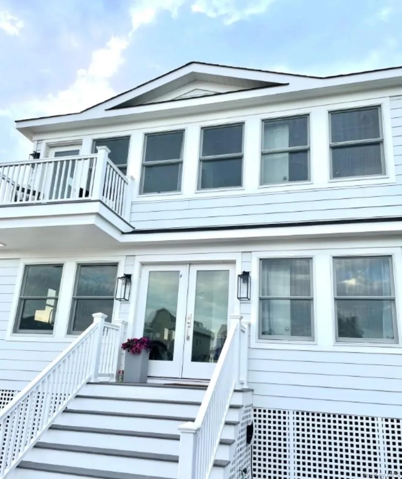 800 Dune Road Westhampton Beach, NY 11978