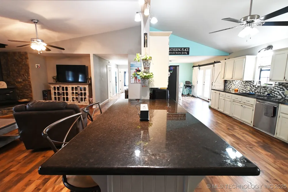 106219 S 4757 ROAD Muldrow, OK 74948