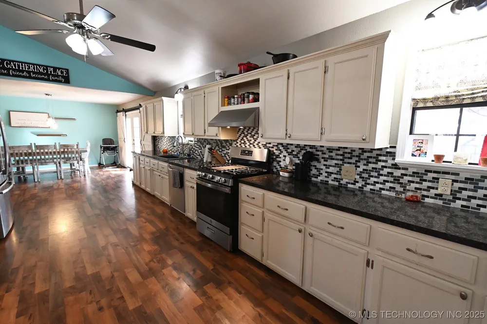 106219 S 4757 ROAD Muldrow, OK 74948