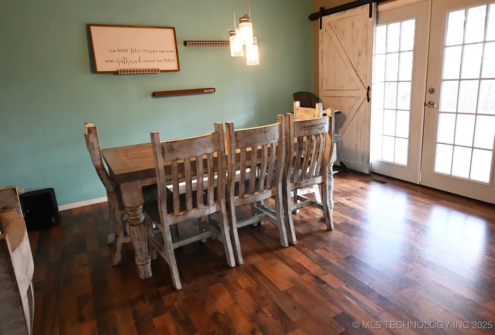 106219 S 4757 ROAD Muldrow, OK 74948