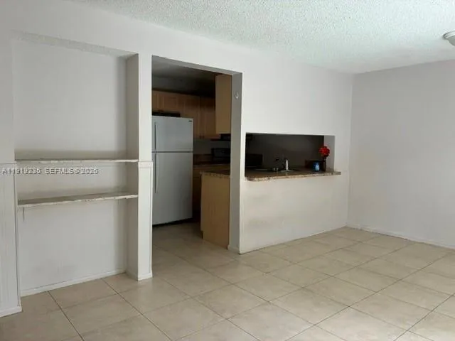 5831 Blueberry Ct #80 Lauderhill, FL 33313