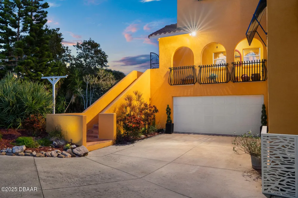 55 Inlet Point Boulevard Ponce Inlet, FL 32127