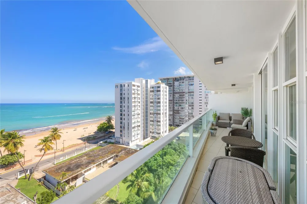 5575 AVENIDA ISLA VERDE #903 Carolina, PR 00979