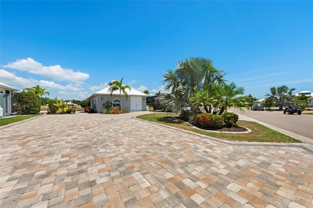 8239 SW SAND CRANE CIRCLE #LOT 11 Arcadia, FL 34269