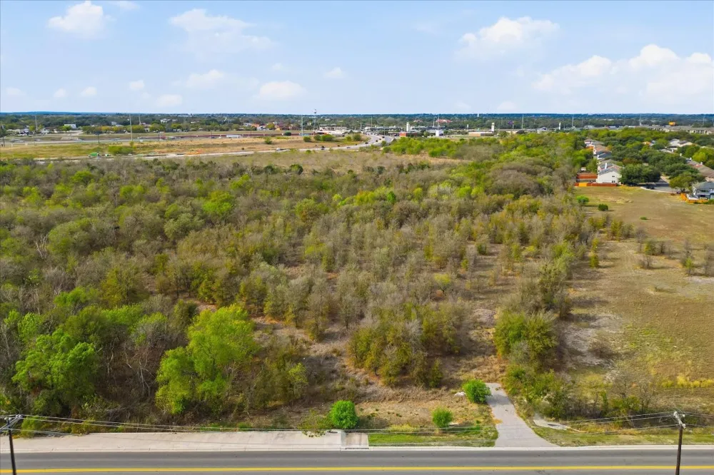 Lehman/CR 204 Kyle, TX 78640