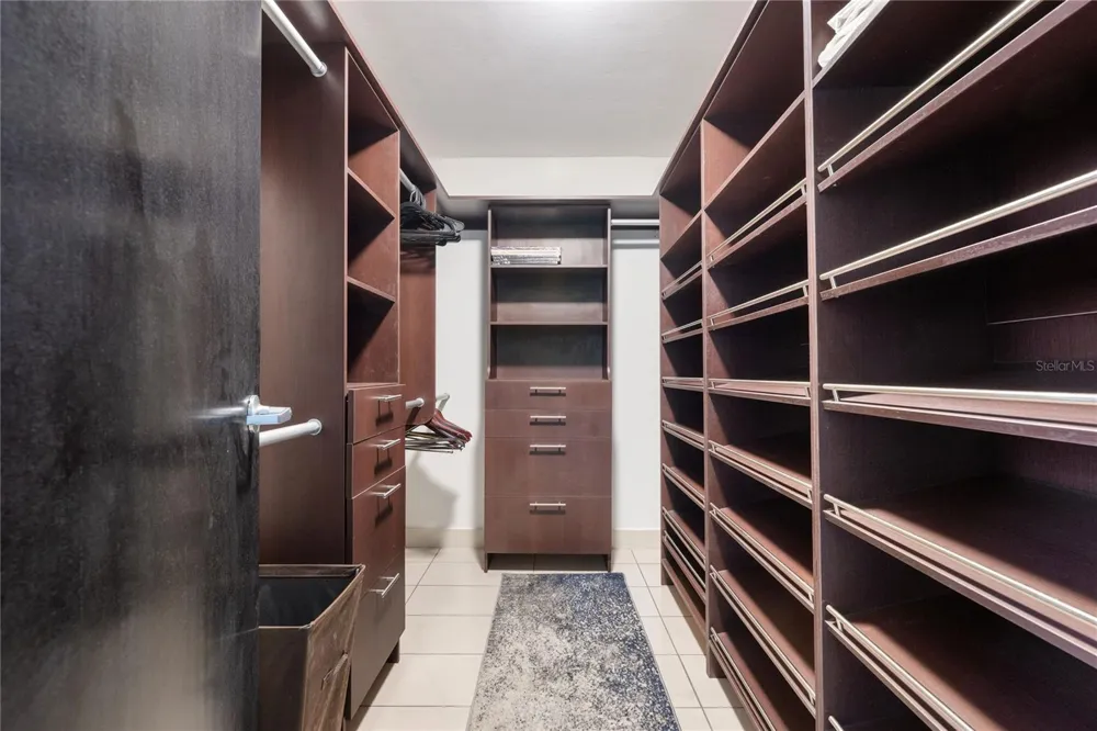 5575 AVENIDA ISLA VERDE #904 Carolina, PR 00979