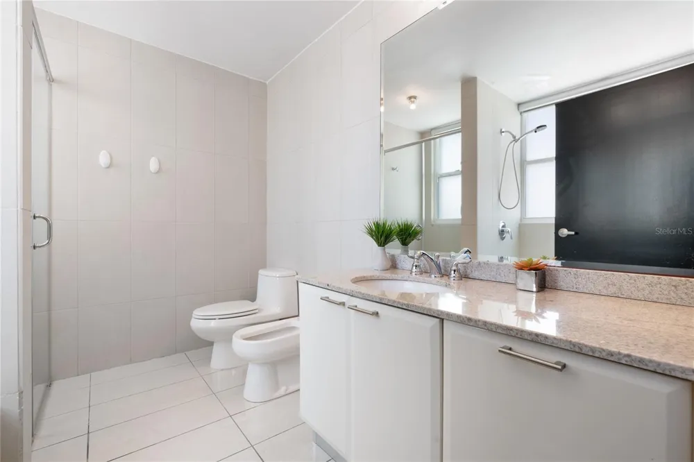 5575 AVENIDA ISLA VERDE #904 Carolina, PR 00979