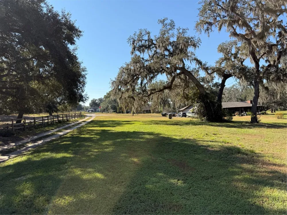 TRACT 6 WOODY LANE Dade City, FL 33525