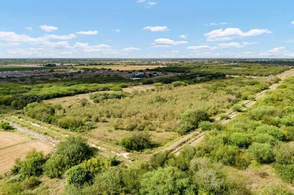 W W Mile 7 Monte Alto, TX 78538