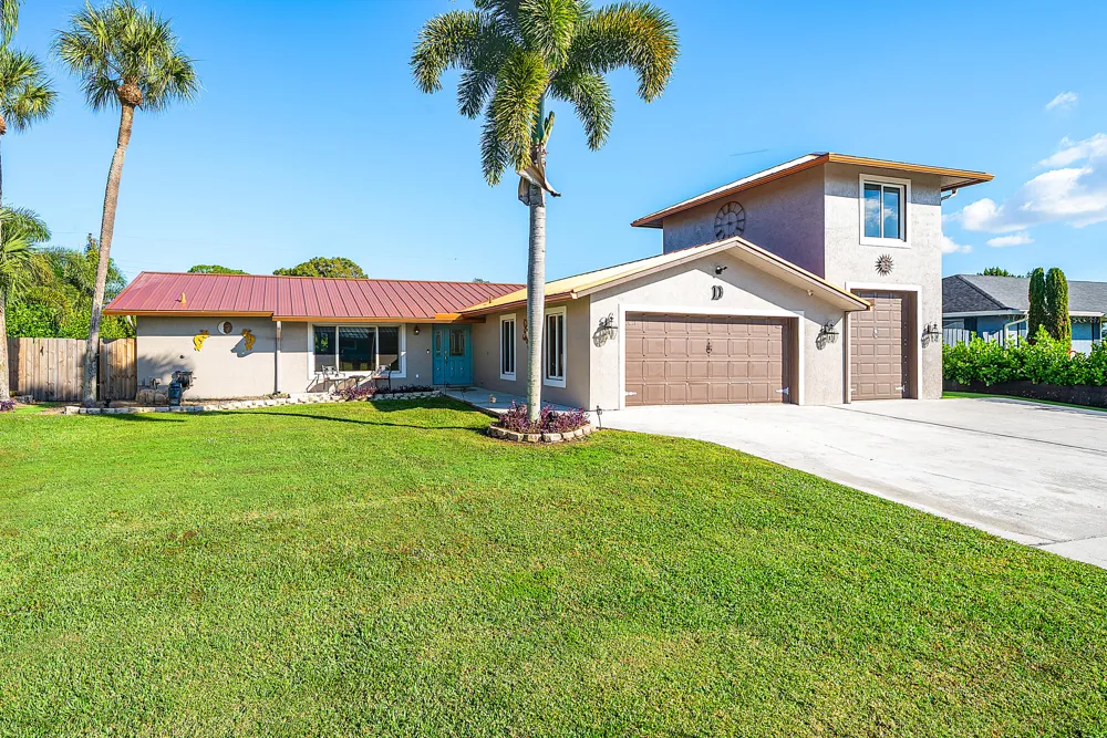 74 W Palmetto Road